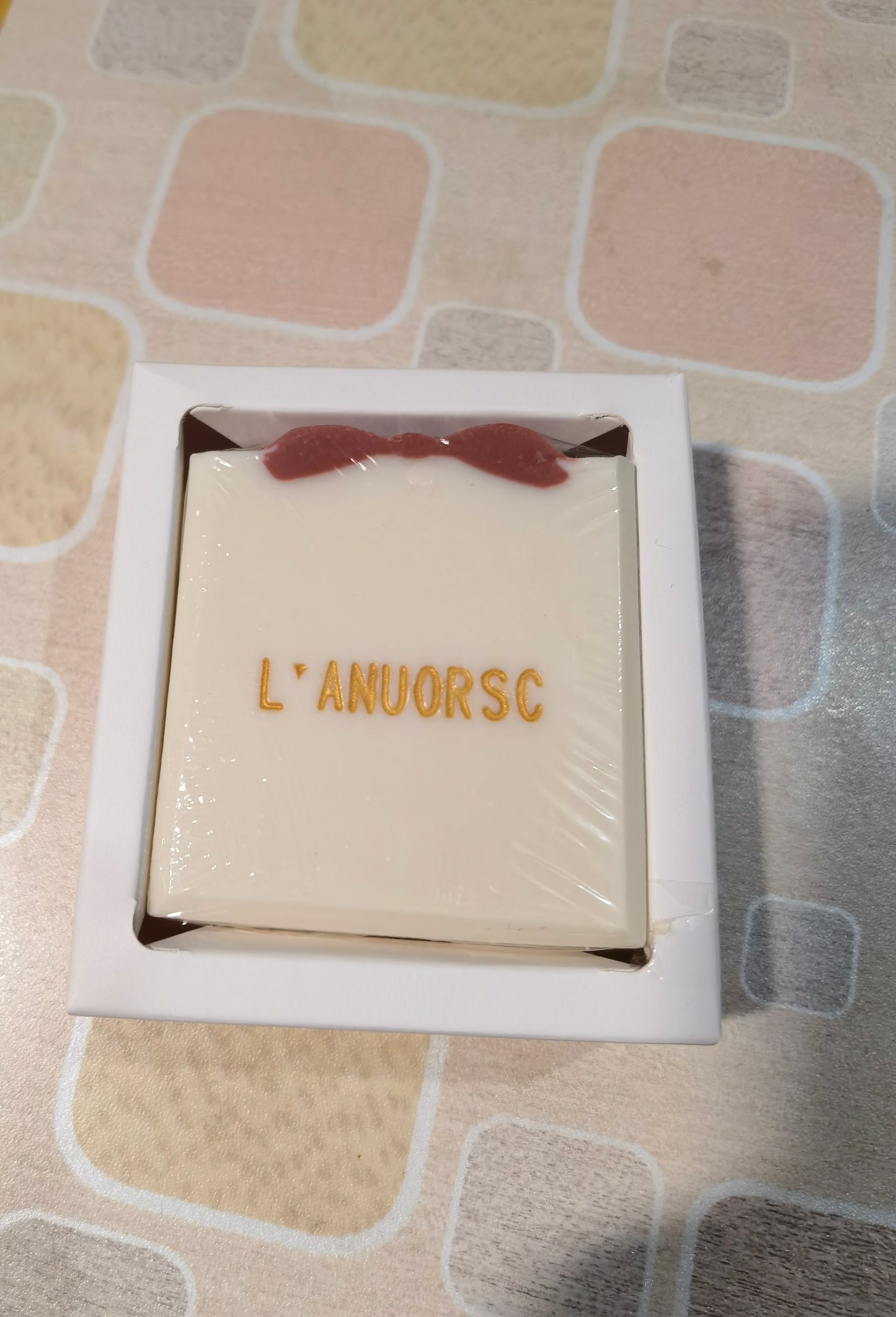 L'ANUORSC Natural Organic Moisturizing Whitening Hand Made Amino Acid Soap