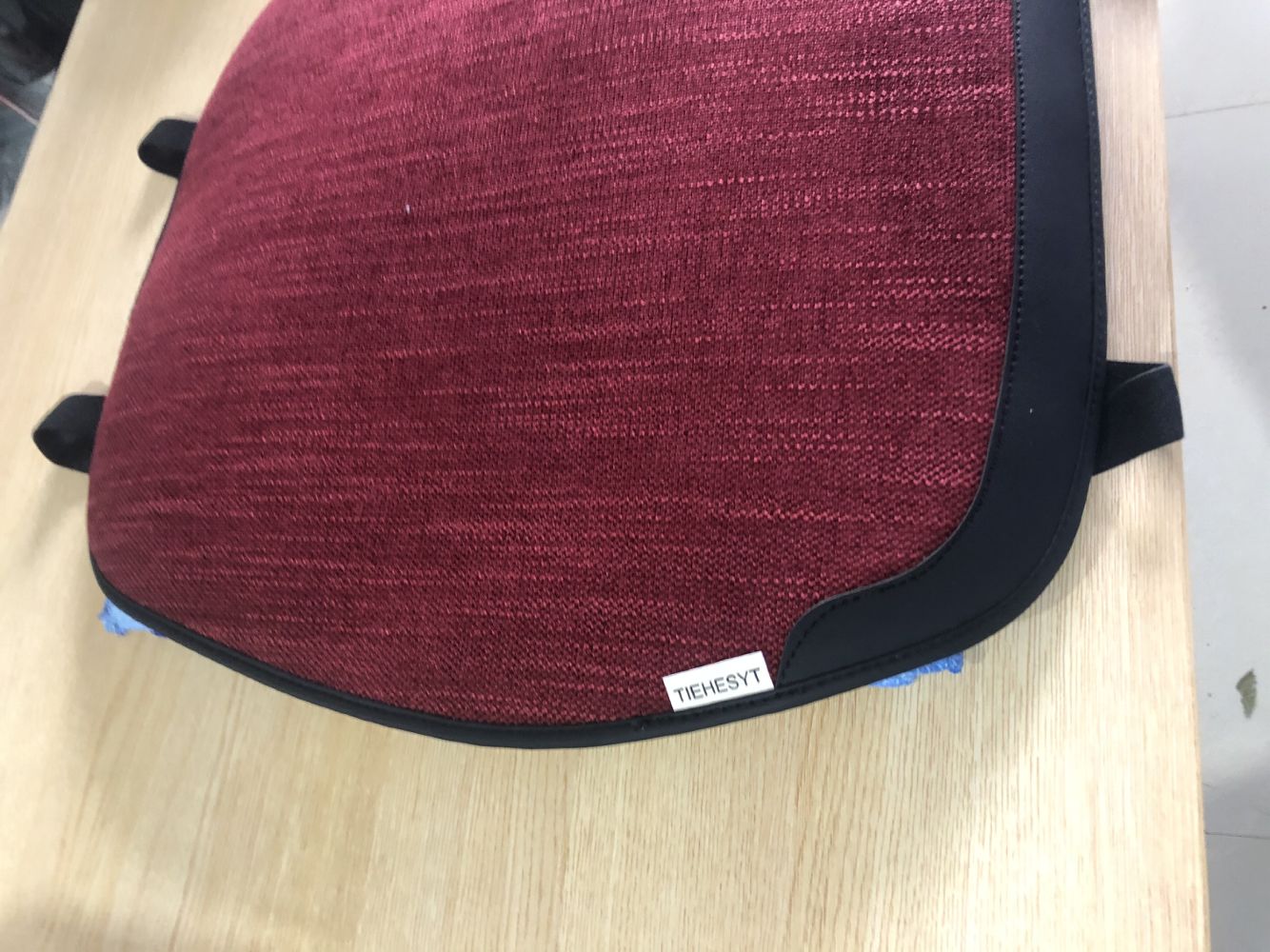 TIEHESYT Seat Cushion Anti-slip Universal Front Chair Seat Breathable Protector for Vehicle Auto Car