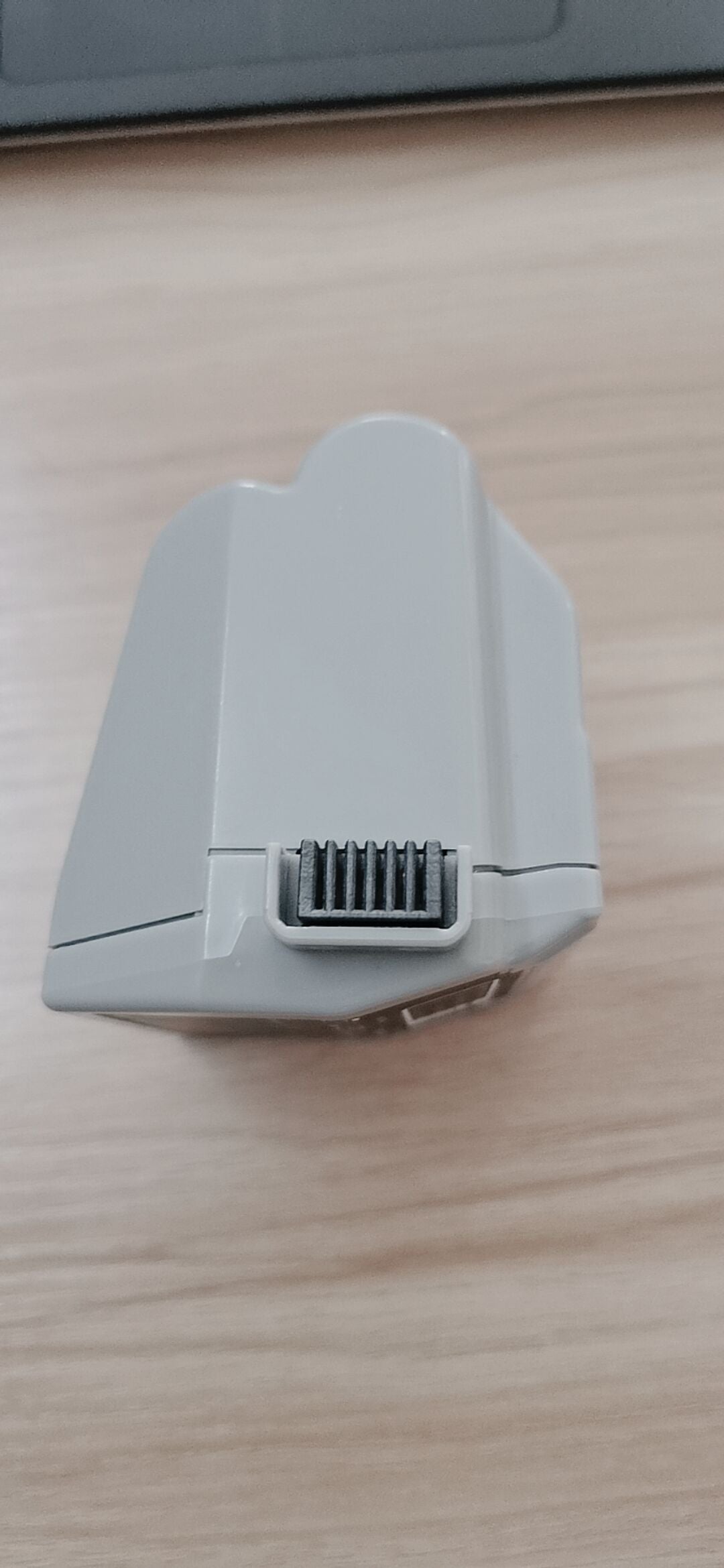 SKONPPU lightweight 14.4 volts replacement lithium ion battery
