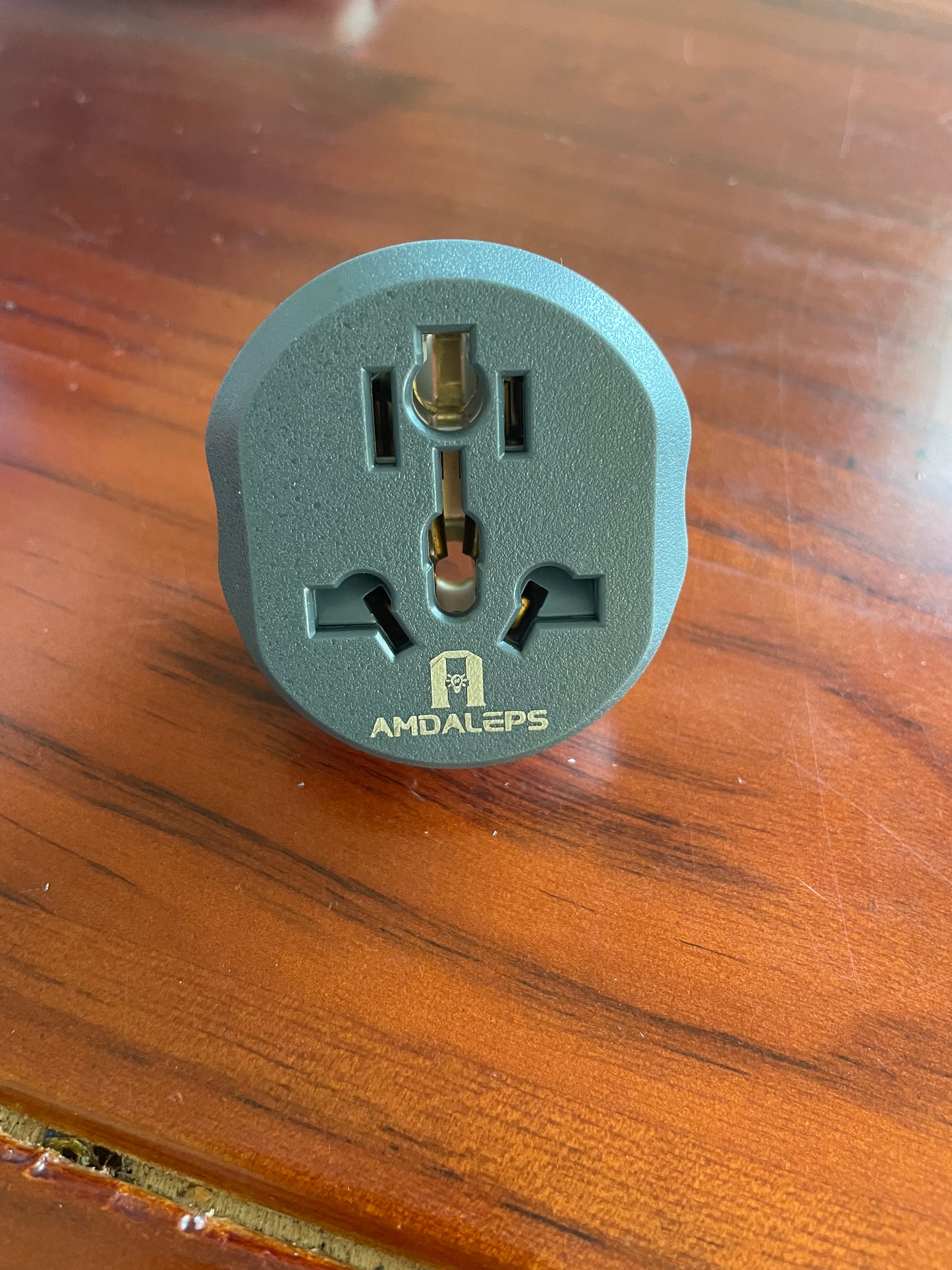 AMDALEPS Universal travel converter plug and socket standard switch socket